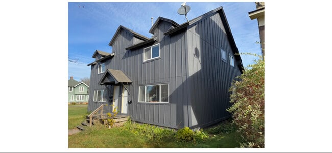 Building Photo - 308 Prentice Ave Rental