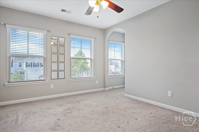 Building Photo - 270 Willow Point Cir Rental