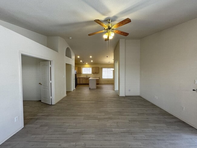 Photo - 7152 Elk Creek Rd NE