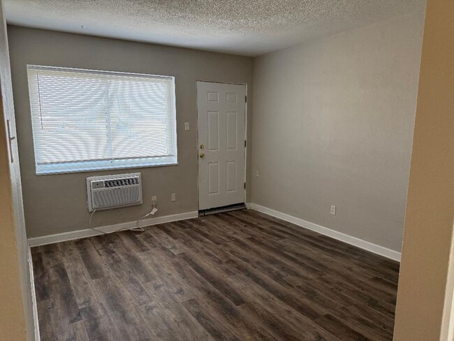 Photo - 8025 Gravois Rd Unidad 8025 Gravois