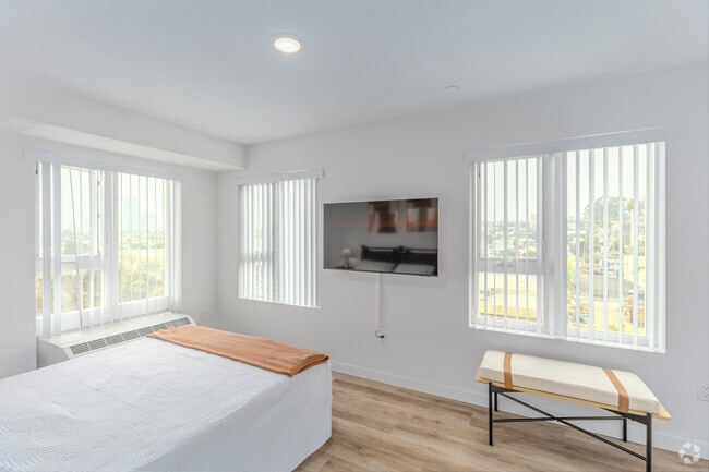 1BR, 1BA - 499SF - Bedroom - 2551 Commercial St