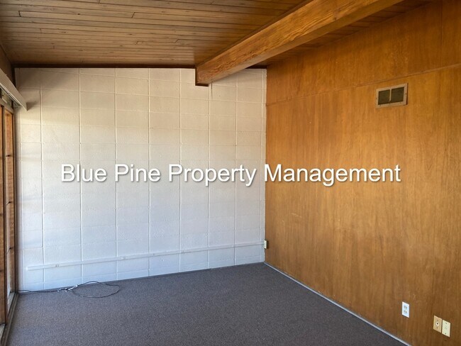 Photo - 390 W 14th St Unit 8
