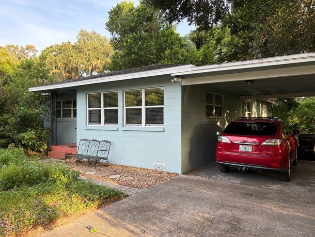 Photo - 1510 Lawsona Ct