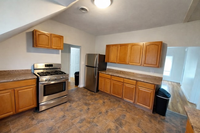 Photo - 64 Chase Ave Unit 2