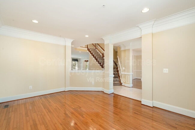 Photo - 8401 Tysons Trace Ct