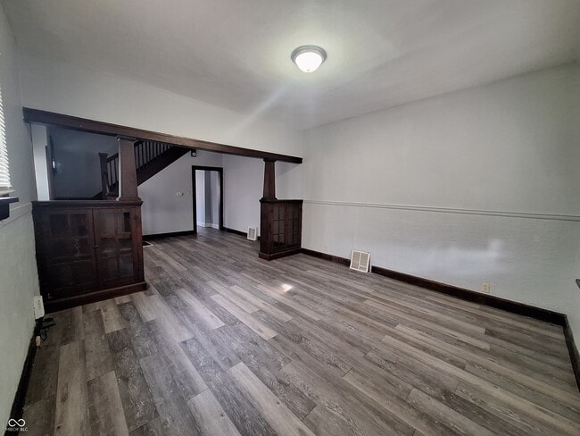 Photo - 334 Dequincy St