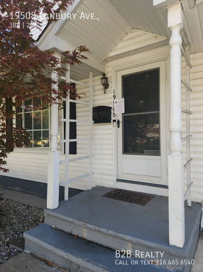 Photo - 19508 Lanbury Ave