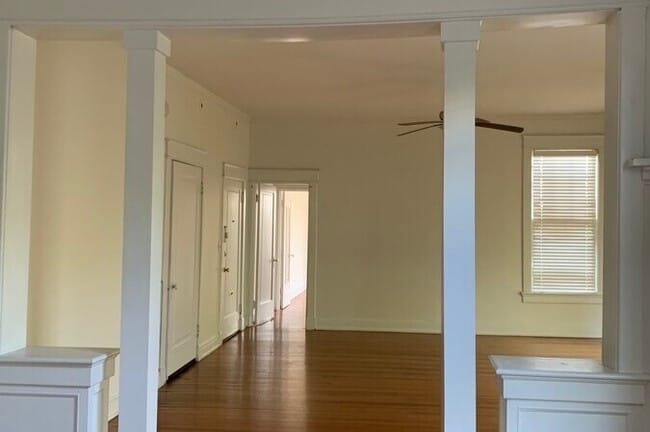 Building Photo - Milburn Apartments