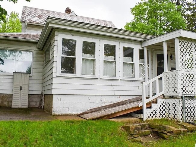 Photo - 116 Wooster Rd