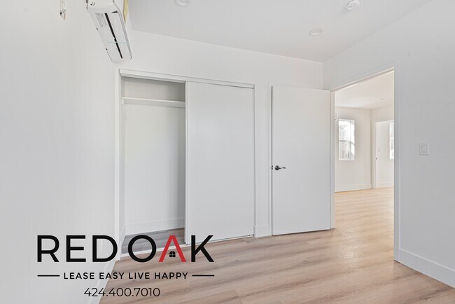 Photo - 2437 S Centinela Ave Unidad 11