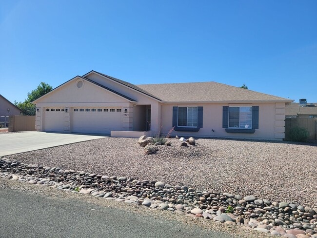 Photo - 3 Bedroom + 3 CG in Superstition Hills neighborhood