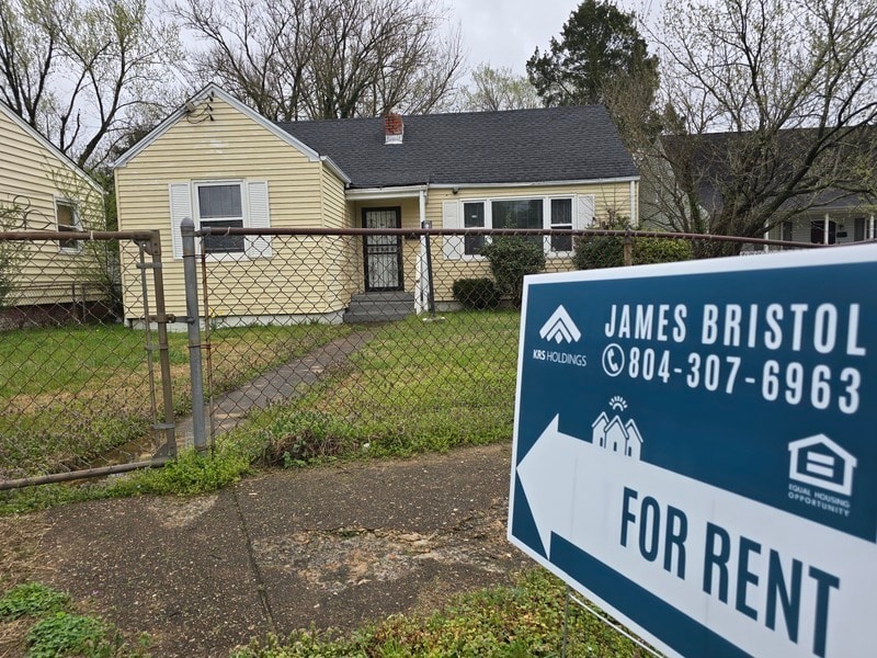 Photo - 2212 Ferndale Ave