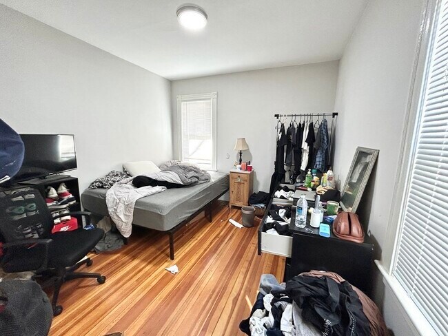 Photo - 37 Sudan St Unit 2