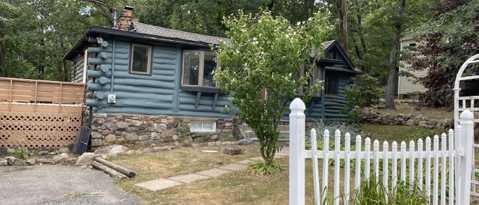 Photo - 11 Deer Path