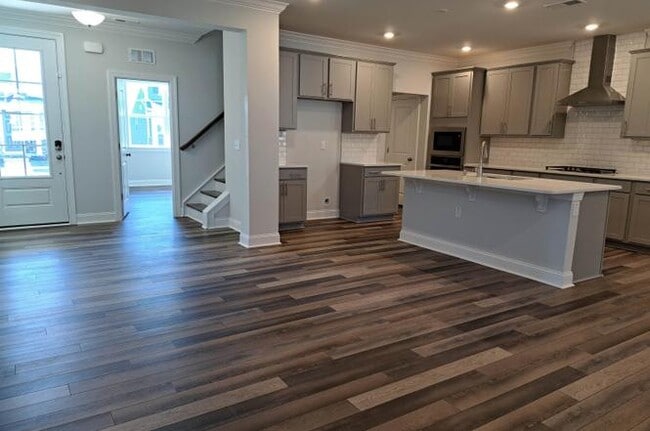 Photo - 324 Natsam Wds Wy