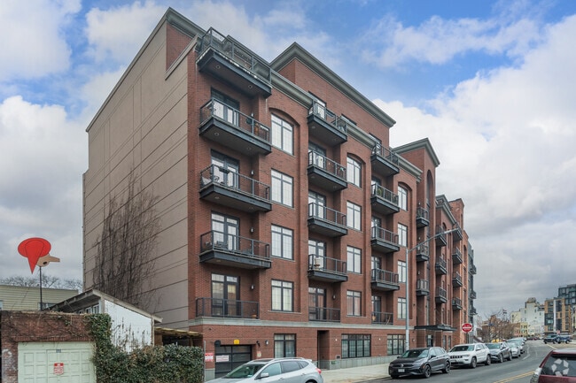 Photo - 36 Maspeth Ave