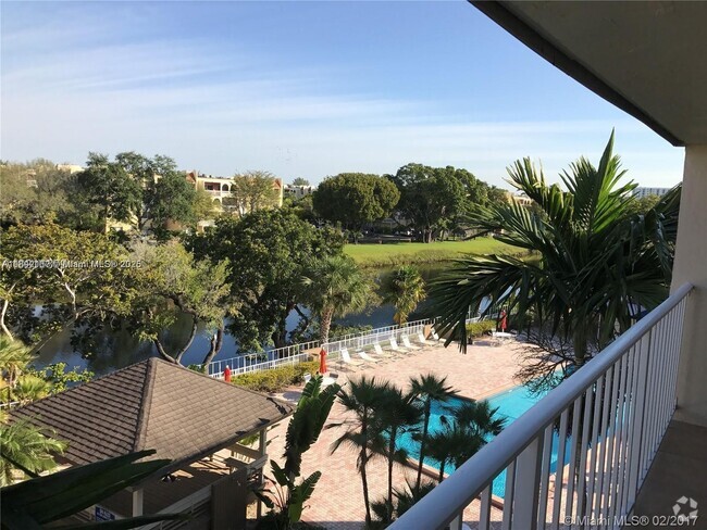 Building Photo - 7755 SW 86th St Unit C-401 Rental