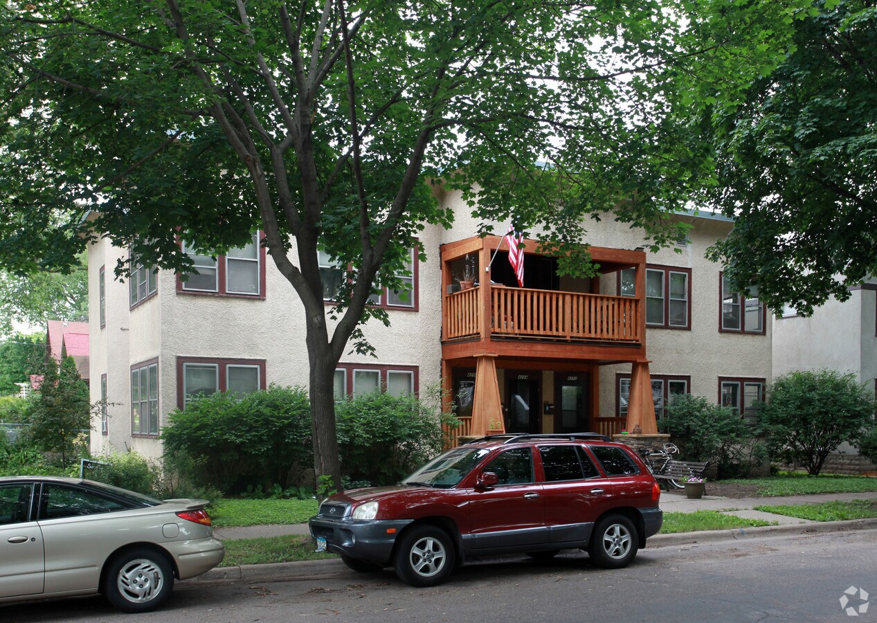 Photo - 4252-4256 Pillsbury Ave S