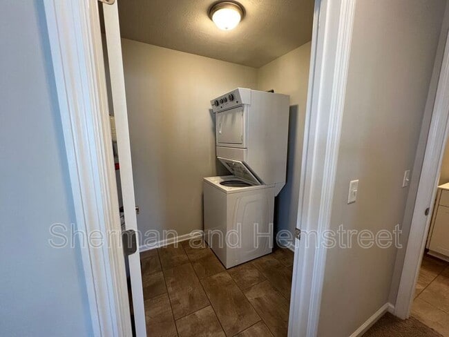 Photo - 746 Tarvin Cir Unidad 746