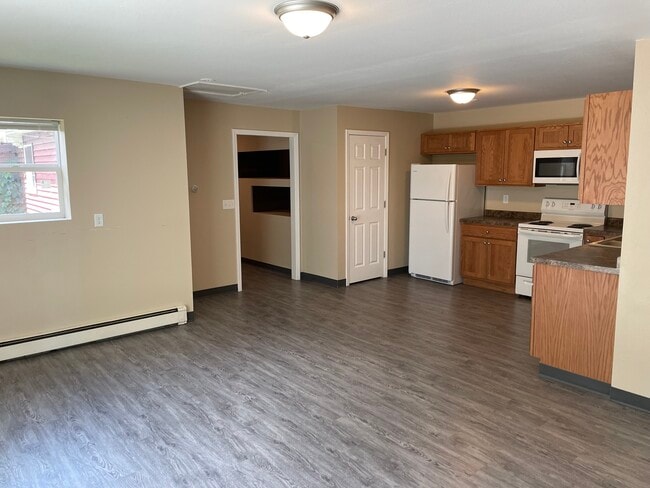 Photo - 2255 Oakdale Rd