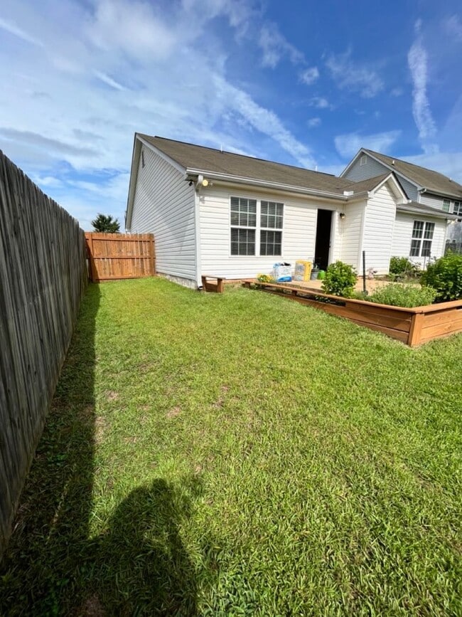 Photo - 110 Faybrook Dr