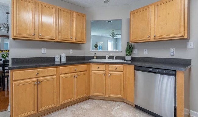 Photo - Beautiful 3 Bedroom in Hope Valley Farms