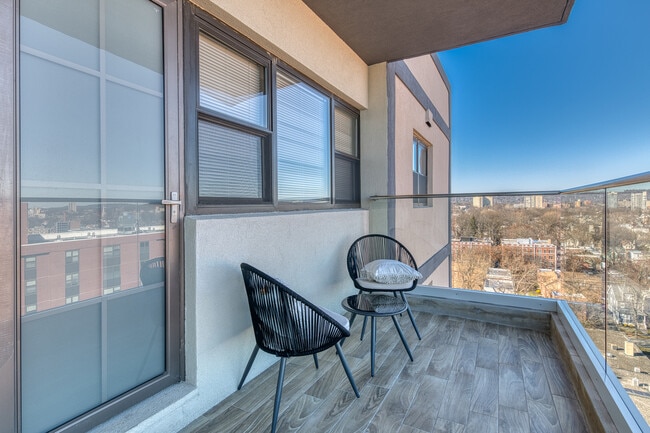 Photo - 123 S Munn Ave