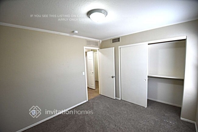 Photo - 2361 E Pinto Dr