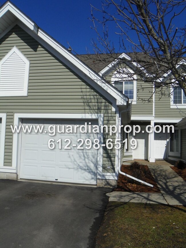 Woodbury Townhouse Available March 1, Open... - Woodbury Townhouse Available March 1, Open...