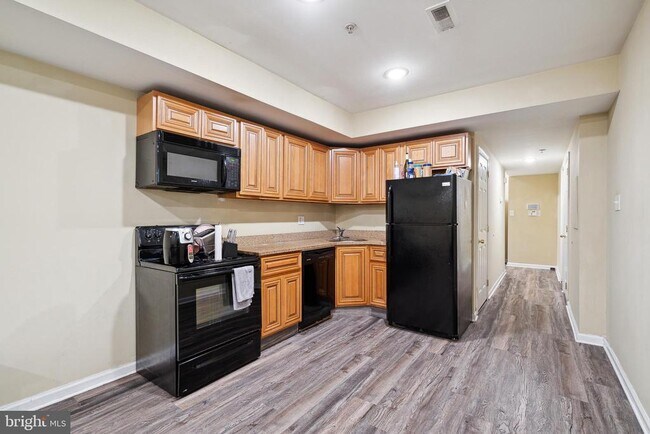 Photo - 1611 N 17th St