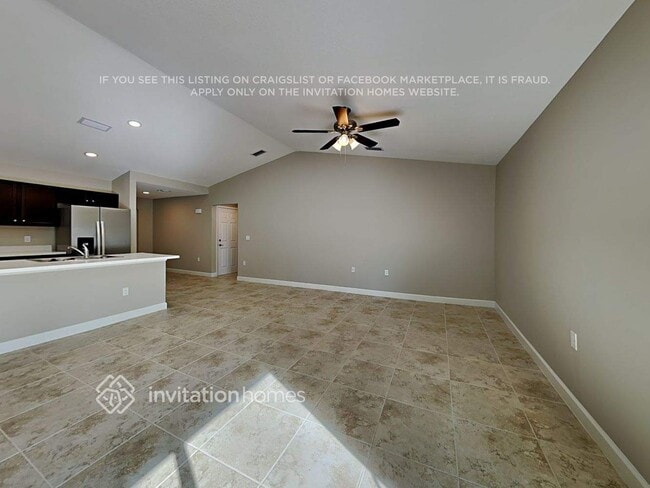 Photo - 566 Olney St