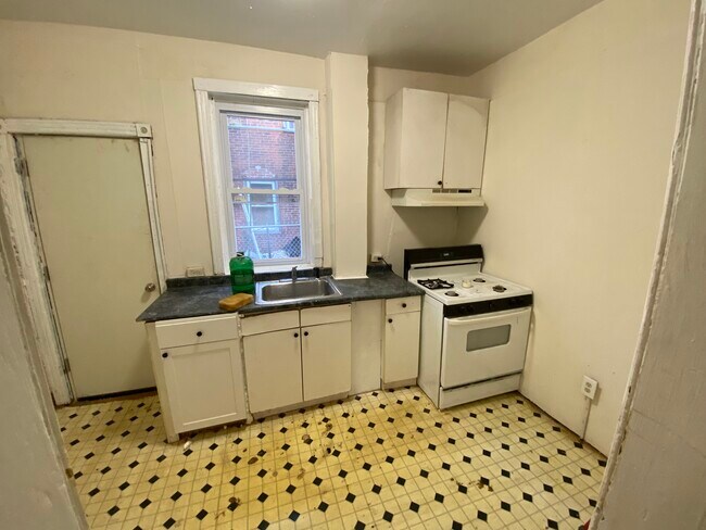 Photo - 3729 N Delhi St