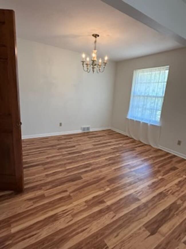 5415 Longleaf Ln
