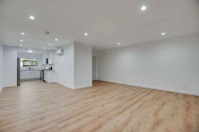 Photo - 2005 21st St Unidad 1