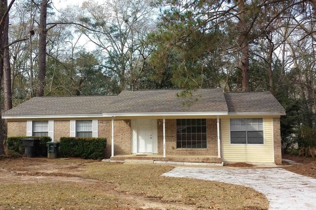 1840 Devra Dr  