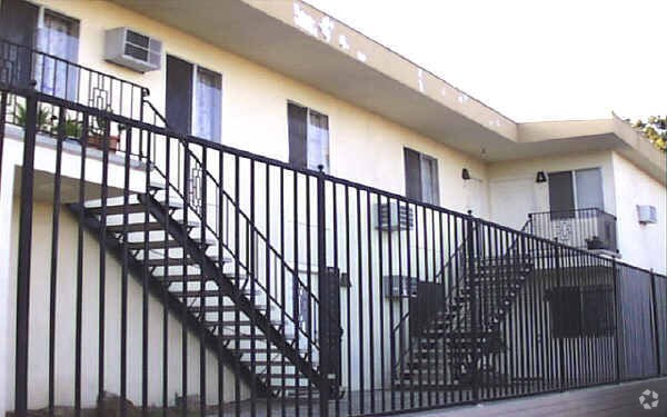 Photo - 5114 El Cajon Blvd