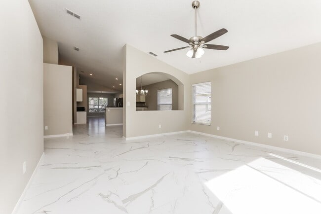 Photo - 4132 Waltham Forest Dr