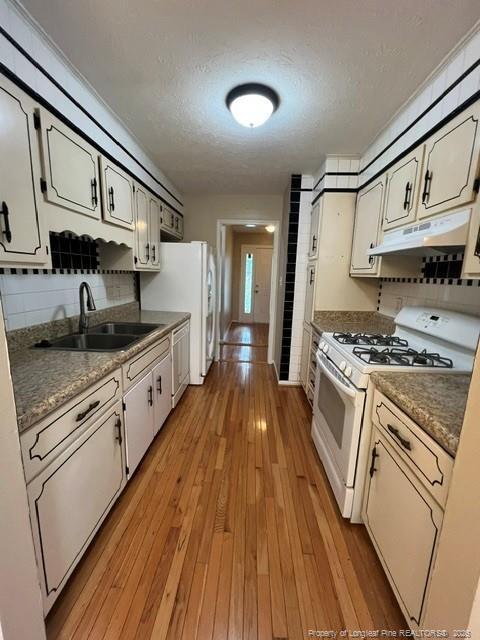 Photo - 5214 Rockingham Rd