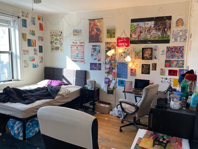 Photo - 100 Linden St