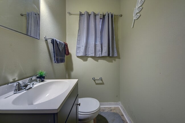 Photo - 19976 Washington Brg Rd