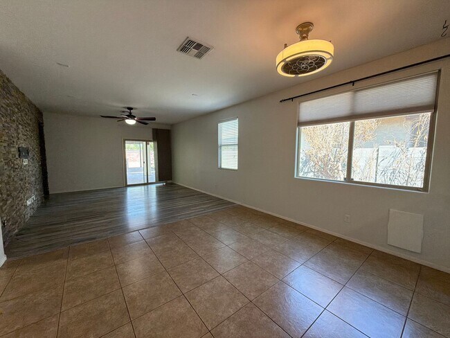 Photo - 14934 W Georgia Dr