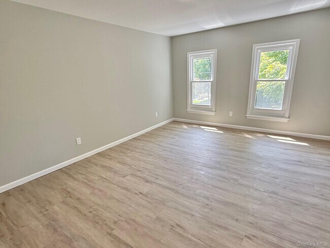 Photo - 108 Pine St Unit 2