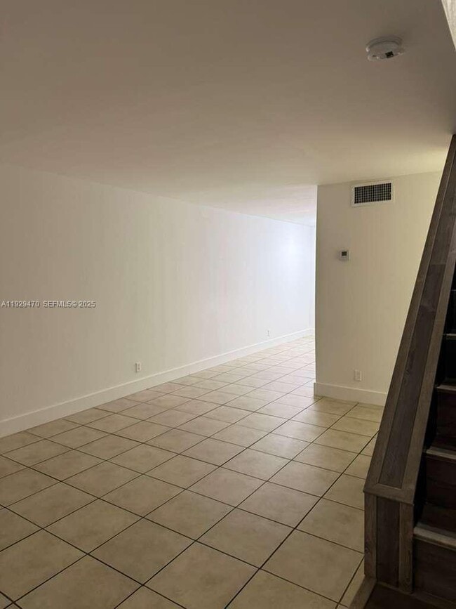 Photo - 837 NW 46th Ave