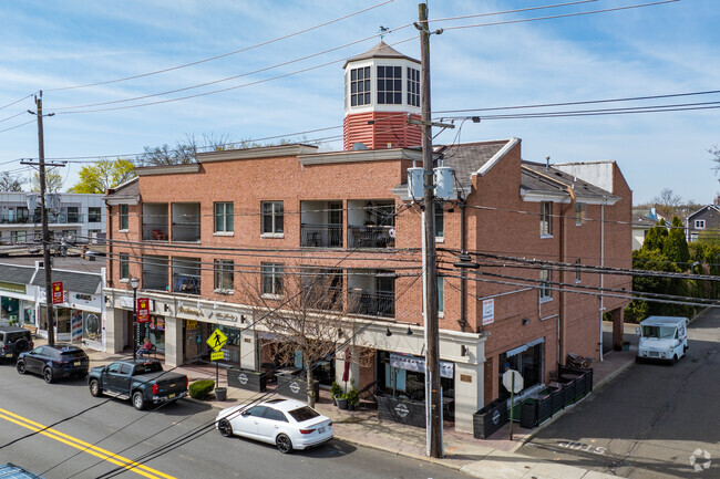 Photo - River Cottage Apartments