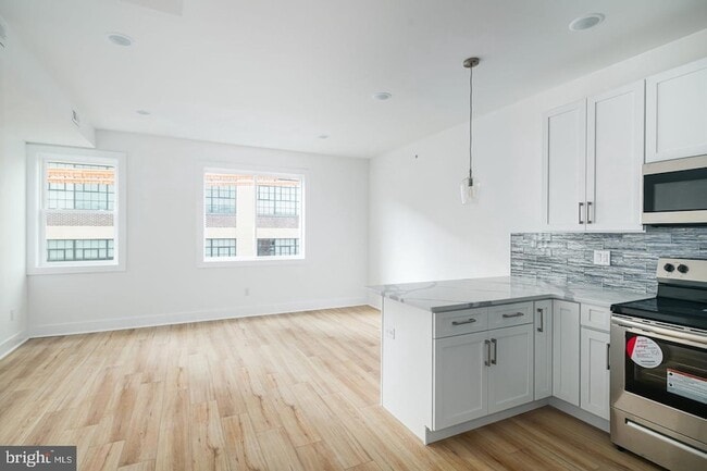 2021 N 2nd St Unit 3