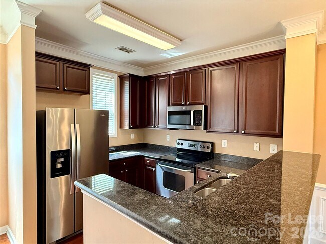 Photo - 8636 Beaver Creek Dr