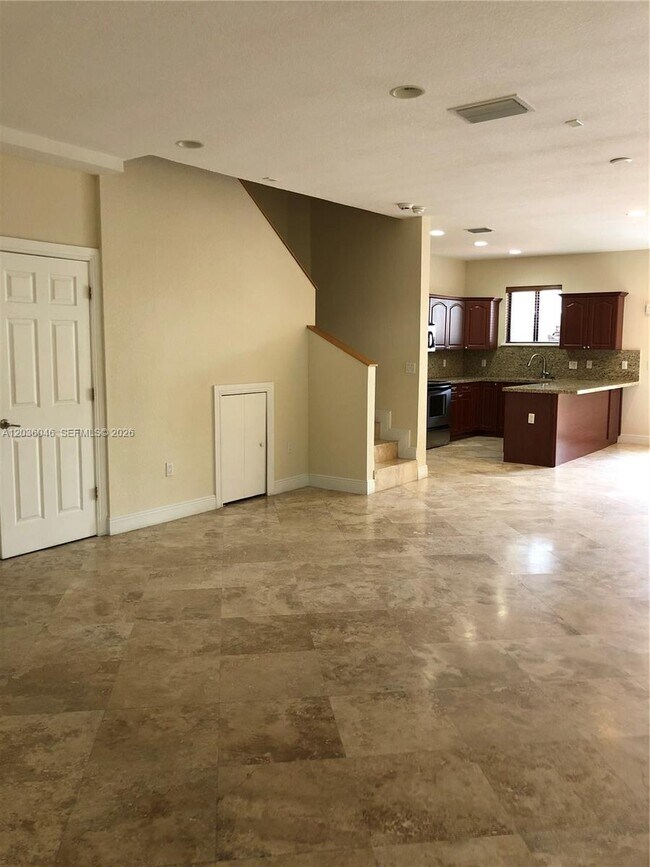Photo - 3227 Gifford Ln Unit 3227