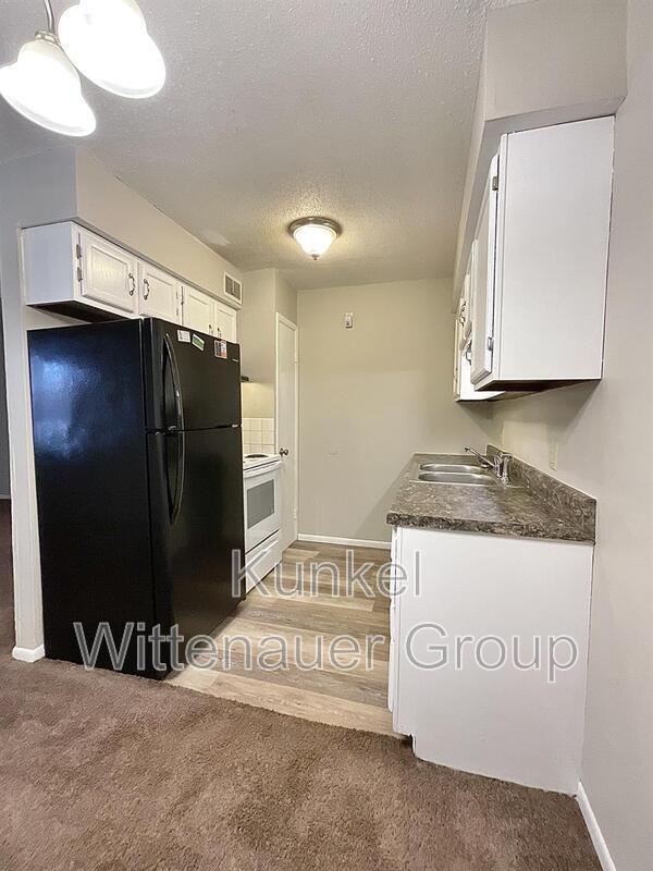 Photo - 1320 N 1st St