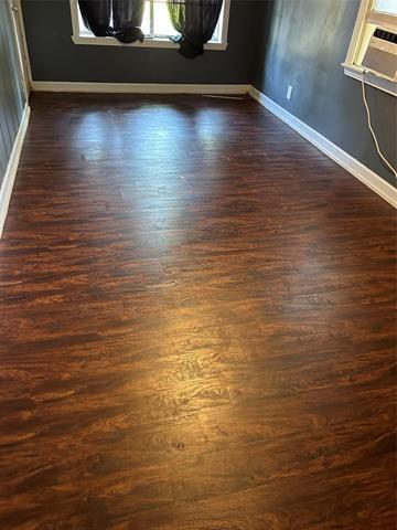 Photo - 503 Melrose St