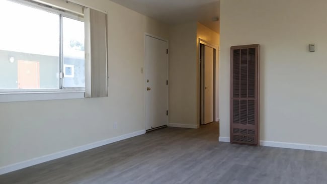Photo - 316 Alida Way Unit 9